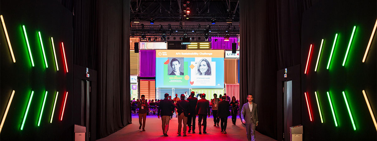 ShowTex AV Drop, StretchTulle, Molton, FP Blackout, Cyclo 75 for Smart City Expo World Congress