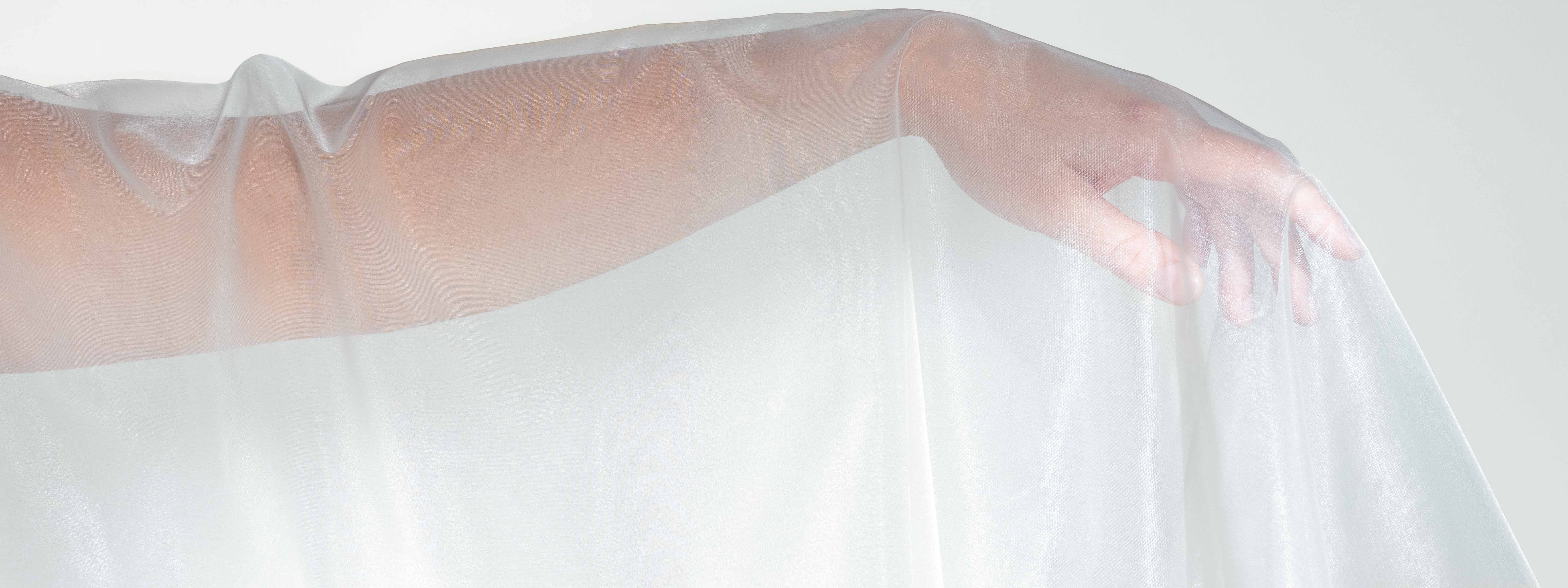 StageVoile CS: highly transparent sheer fabric with a decorative