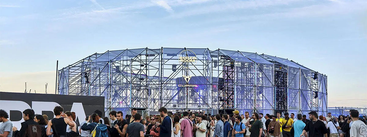ShowTex CarréTulle CS for Primavera Sound's Boiler Room stage