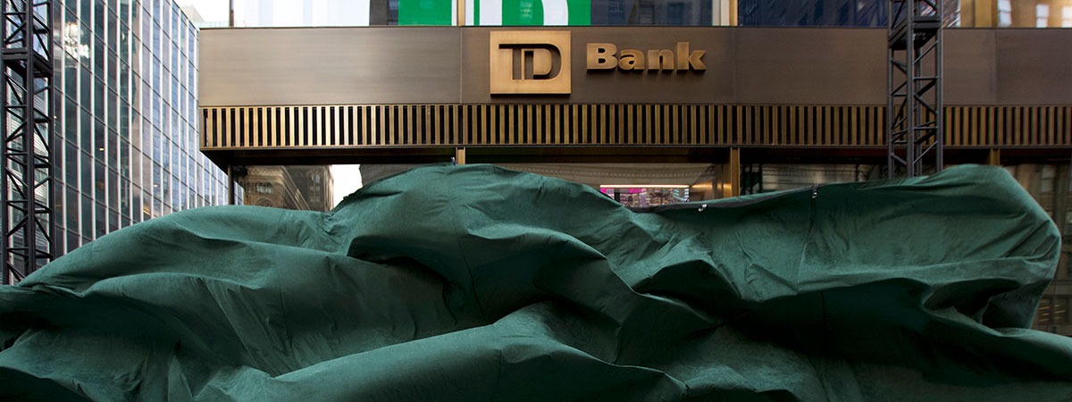 28 Kabuki-systems reveal the new TD Bank branch in New York