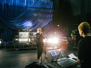 ShowTex Satinac for Silvana Imam tour