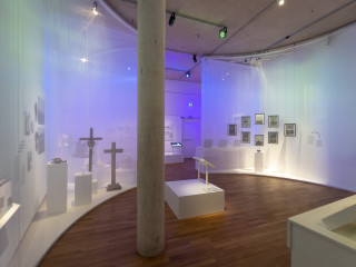 ShowTex Voile CS Print for Exhibition Mémoires