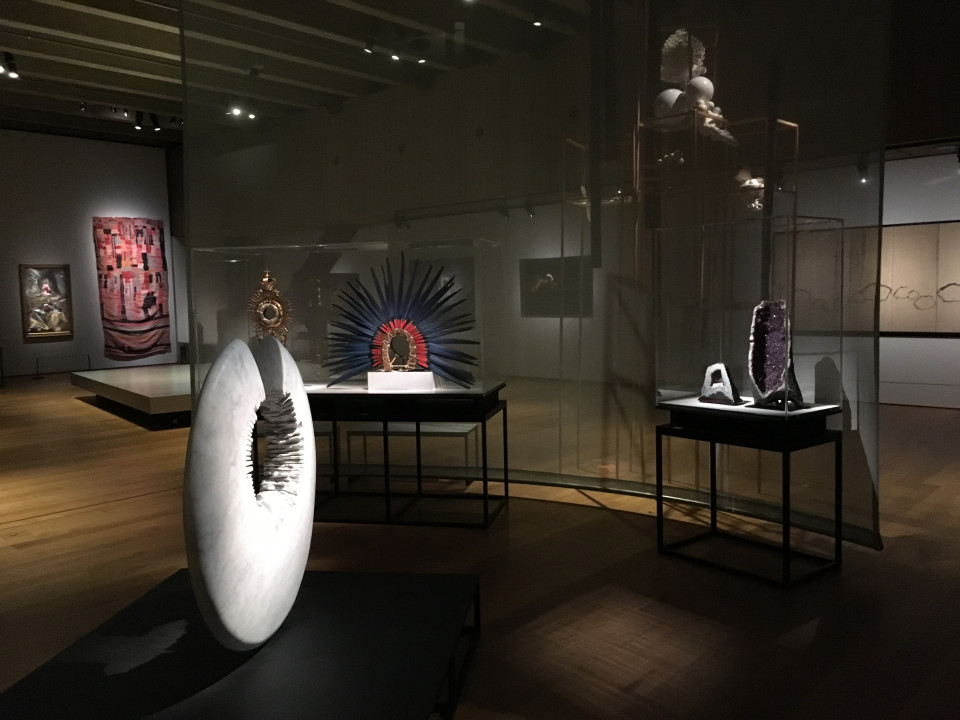 ShowTex textile partitions for museum exhibit 'Encounters'