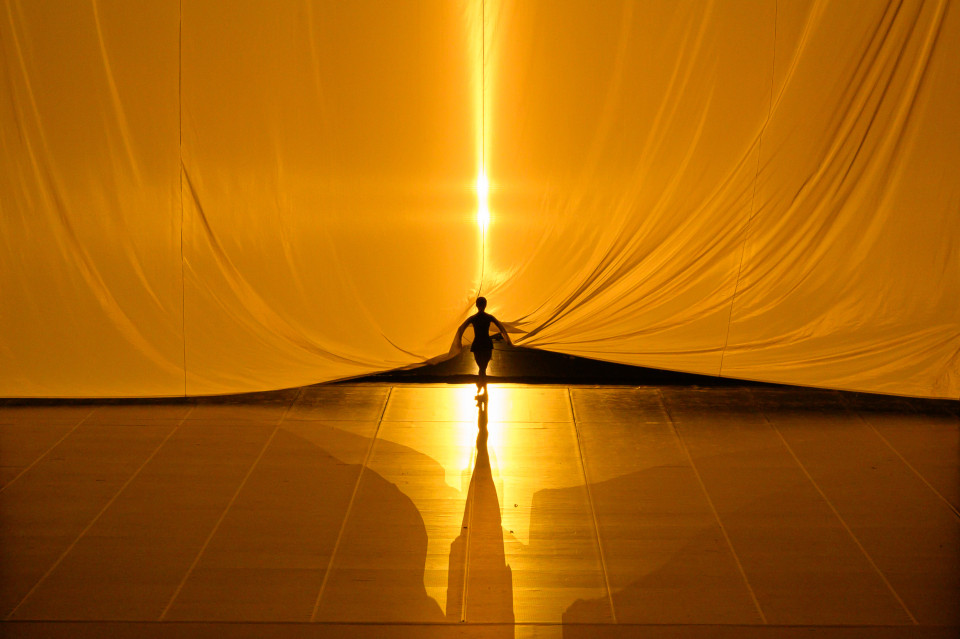 Colourfully backlit stage fabric