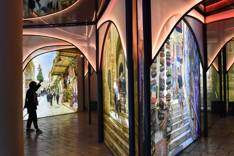 Immersive projections at world exposition Expo 2020 Dubai