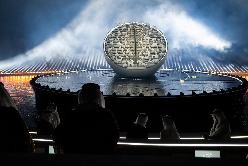 Custom coloured stretch fabrics mask the installation at the 50the UAE National Day