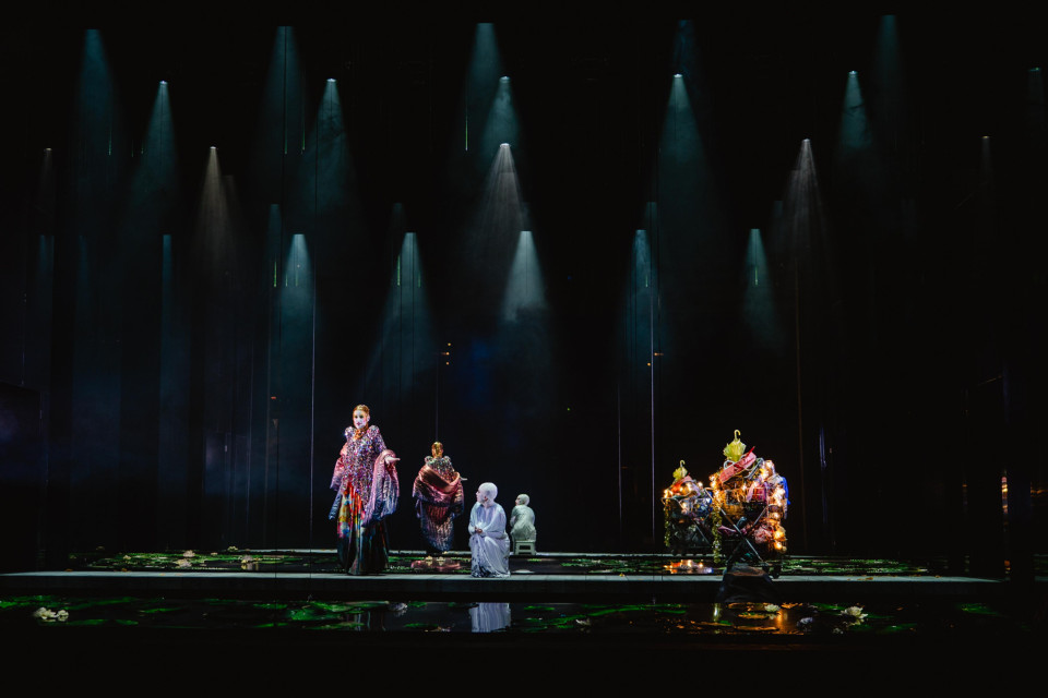 ShowTex GiantMirror for Rusalka opera