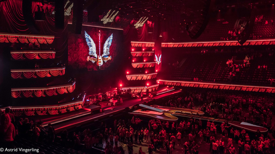 ShowTex StretchVelours for Symphonica in Rosso