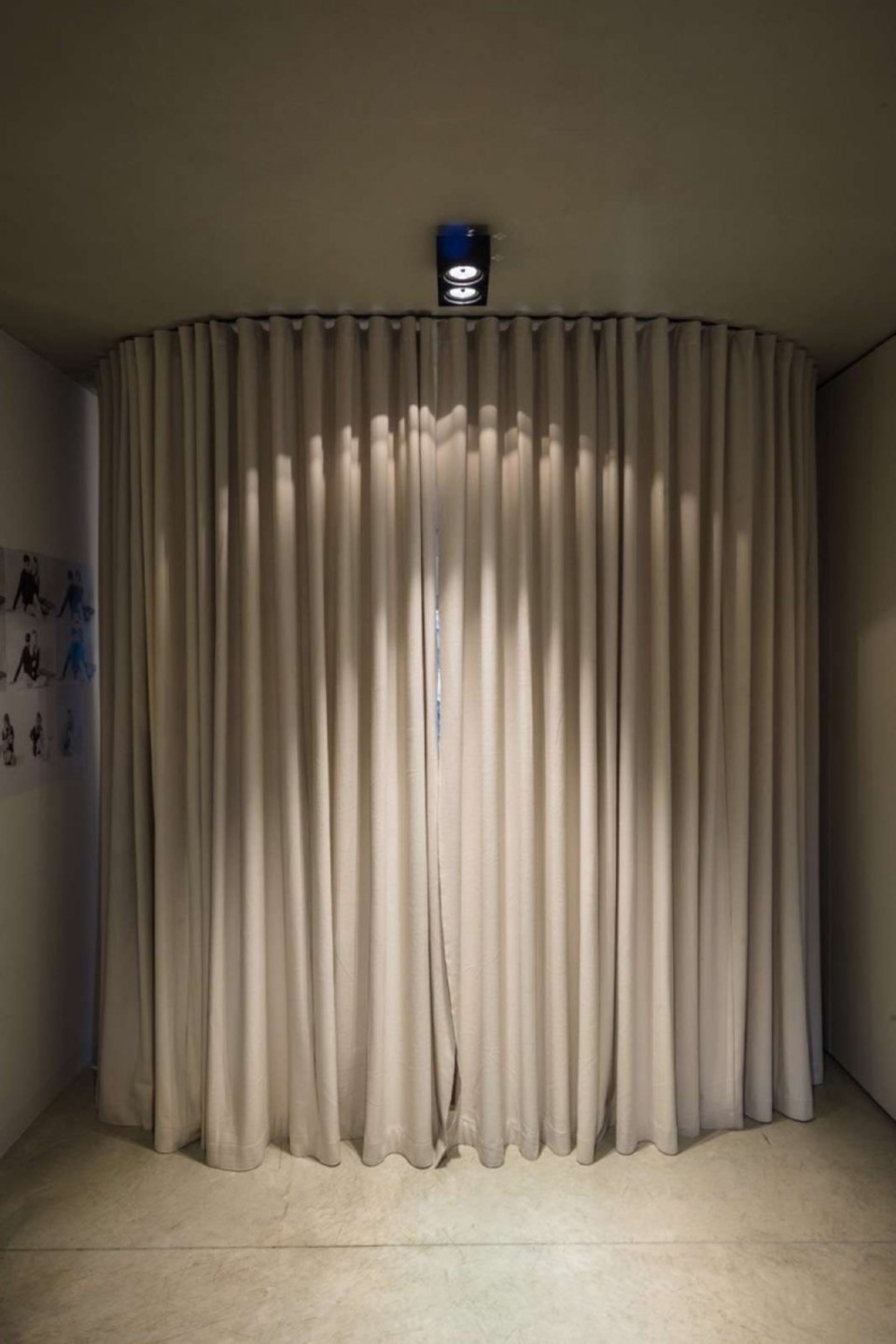 ShowTex Wool Serge Panne Colour for (un)curtain office