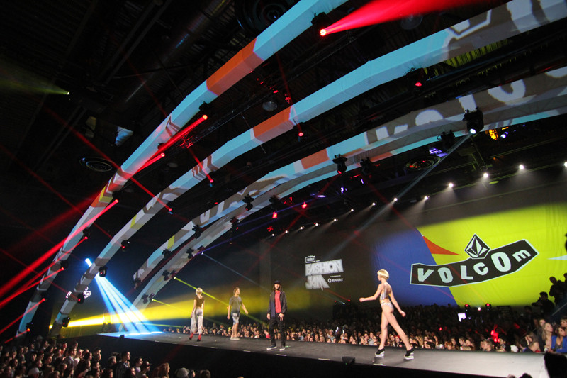 ShowTex TrusSleeve at Fashion Jam 2012
