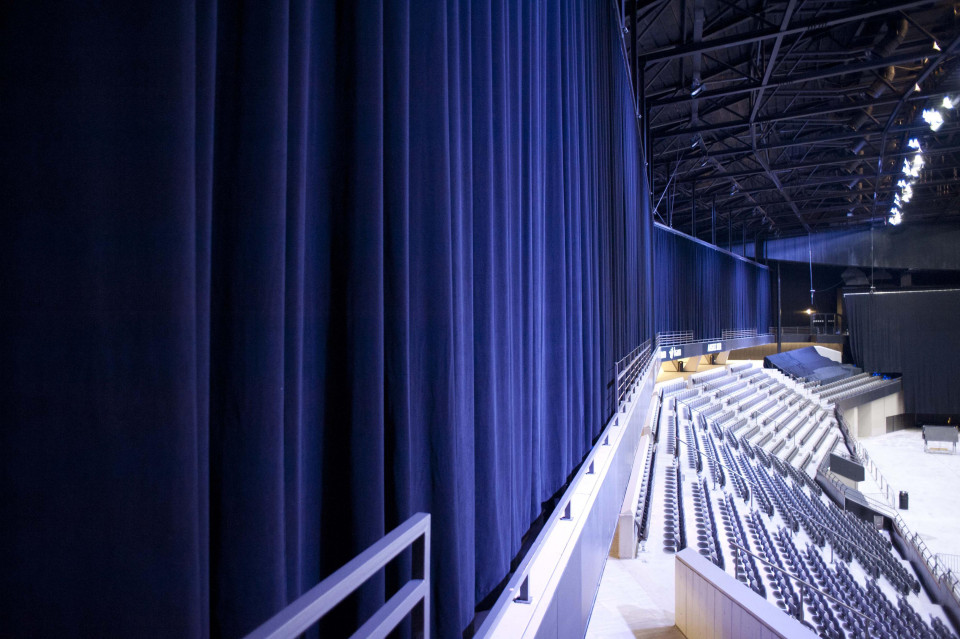 ShowTex Wool Serge Panne, Velours Paris CS for Ahoy Arena Rotterdam