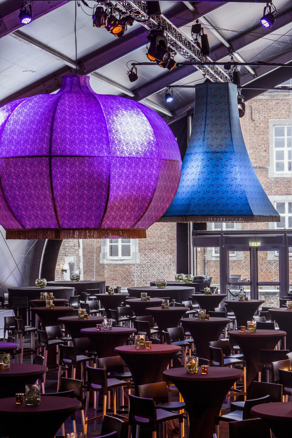 ShowTex PolyStretch P8 CS Matt for Limburg Happening
