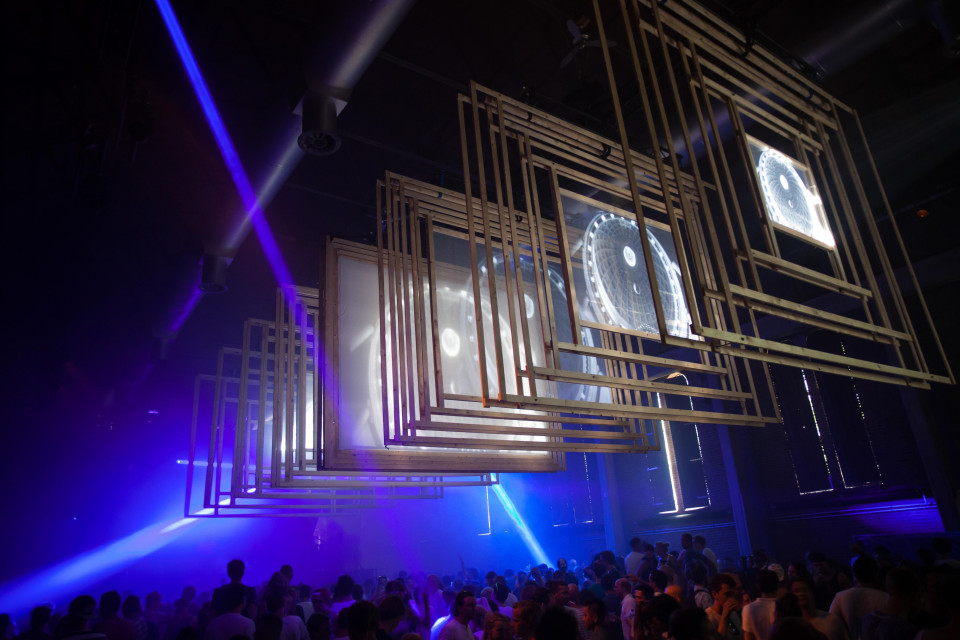 ShowTex LaserVoile for Buiten Westen