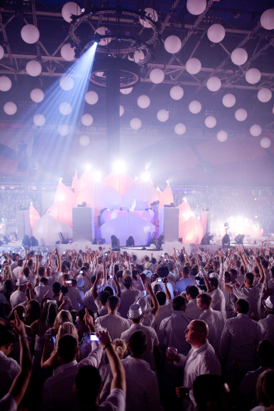 ShowTex Inflatable Projection Sphere for Sensation Amsterdam