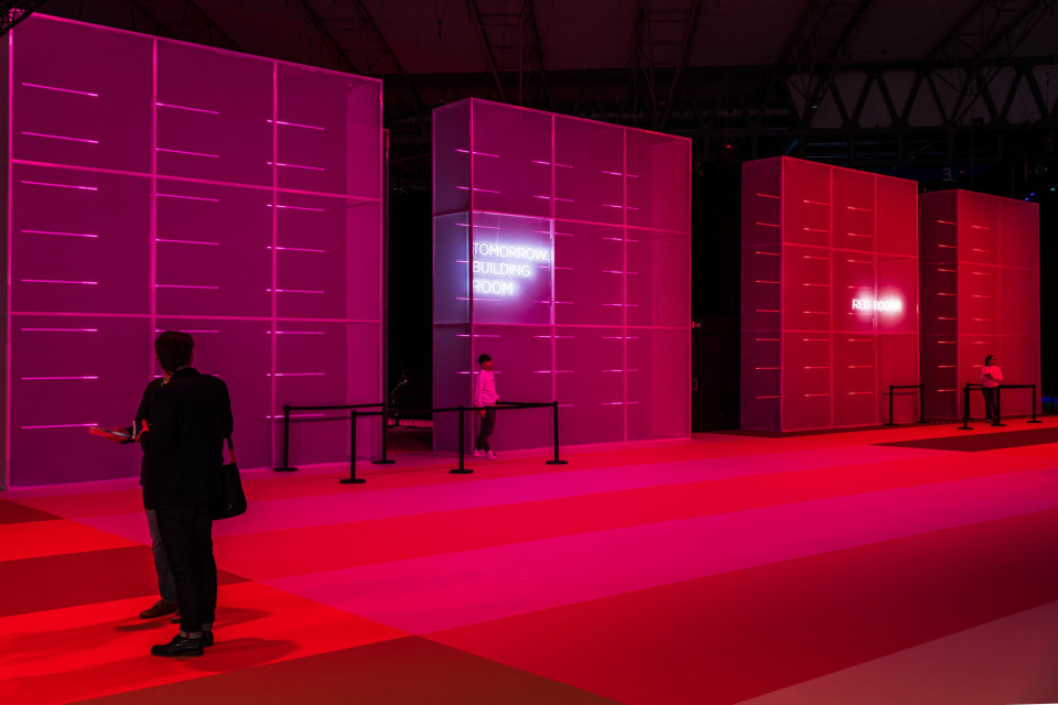 ShowTex AV Drop, StretchTulle, Molton, FP Blackout, Cyclo 75 for Smart City expo