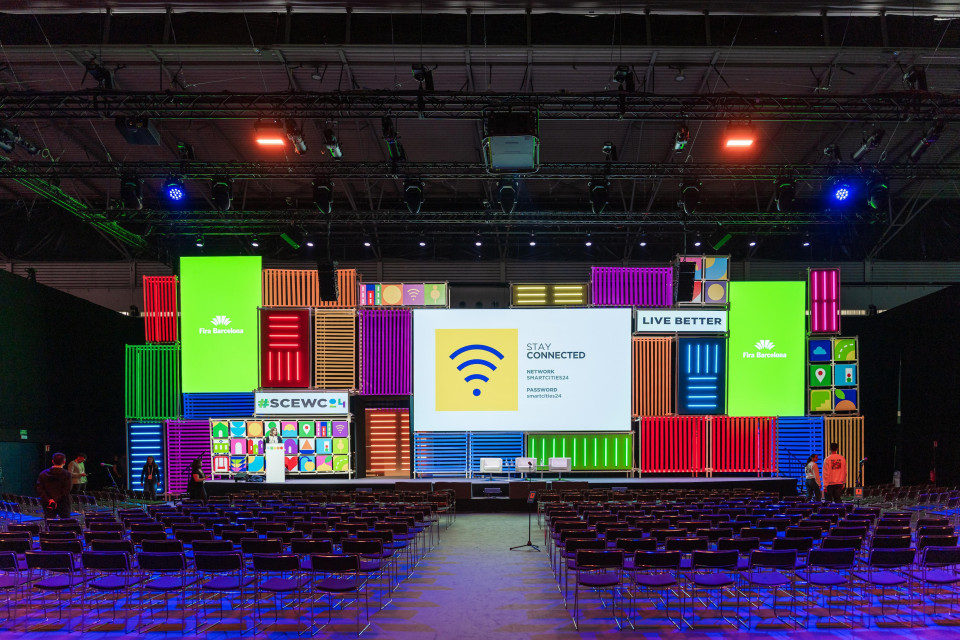 ShowTex AV Drop, StretchTulle, Molton, FP Blackout, Cyclo 75 for Smart City expo