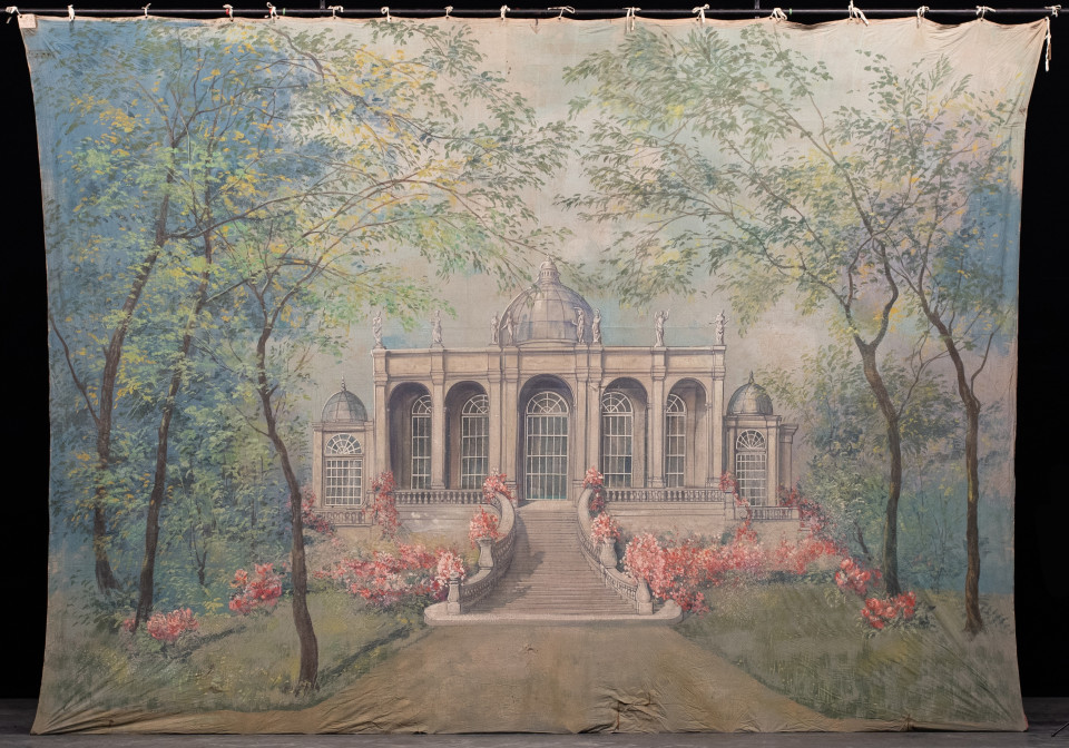 ShowTex rental painted backdrop
