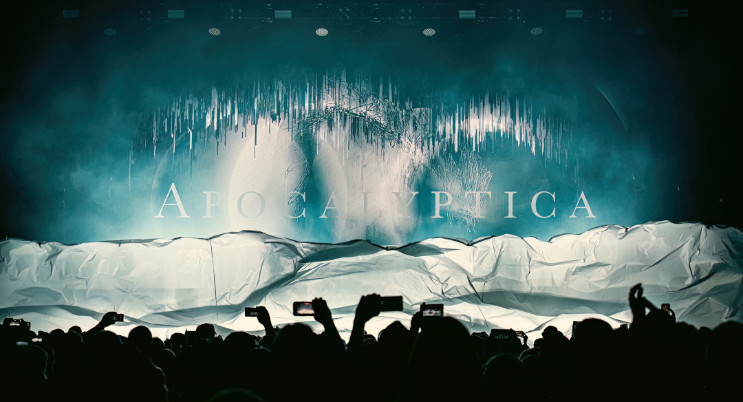 Backlit reveal curtain for Apocalyptica concert tour