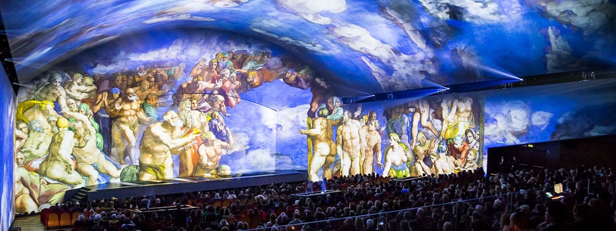 Luca Parisse Giudizio Universale - StretchTulle projection